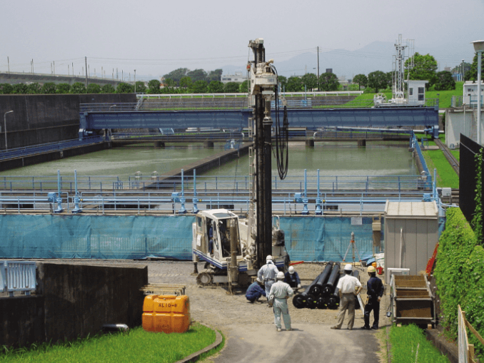 浄水場での施工